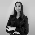 Larissa de Freitas Assad - Encarregada do Atendimento